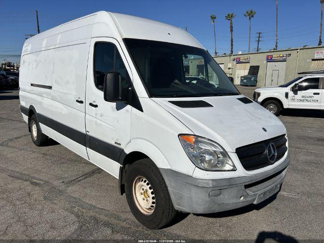  Salvage Mercedes-Benz Sprinter 2500