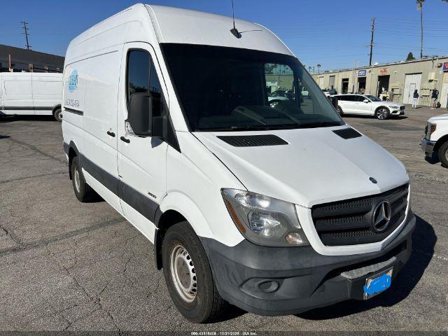  Salvage Mercedes-Benz Sprinter 2500