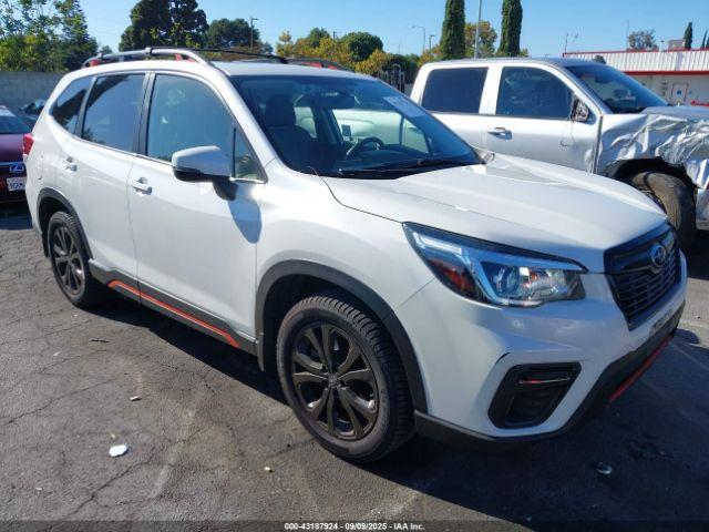  Salvage Subaru Forester