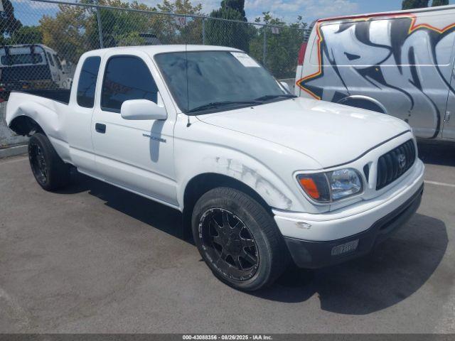  Salvage Toyota Tacoma
