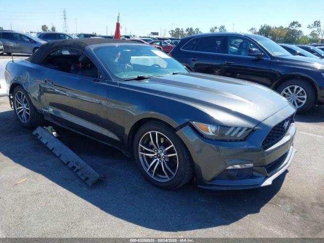  Salvage Ford Mustang
