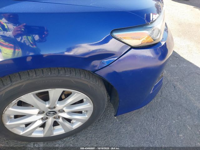 Toyota Camry Le Image 11