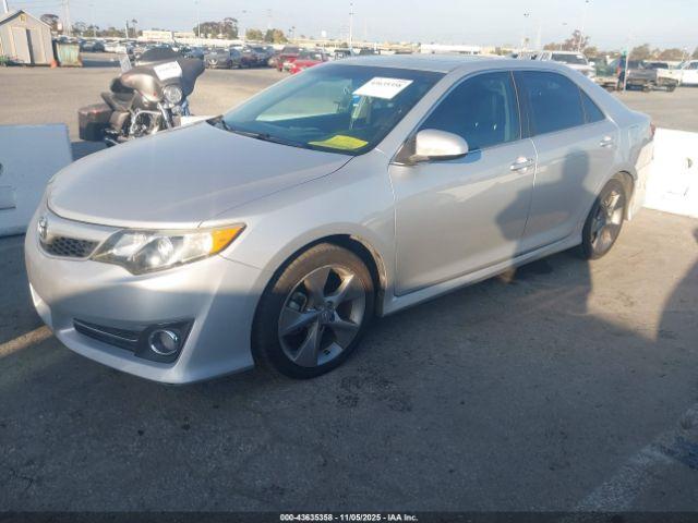 Toyota Camry Se Sport Image 3