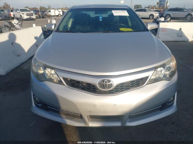 Toyota Camry Se Sport Image 6
