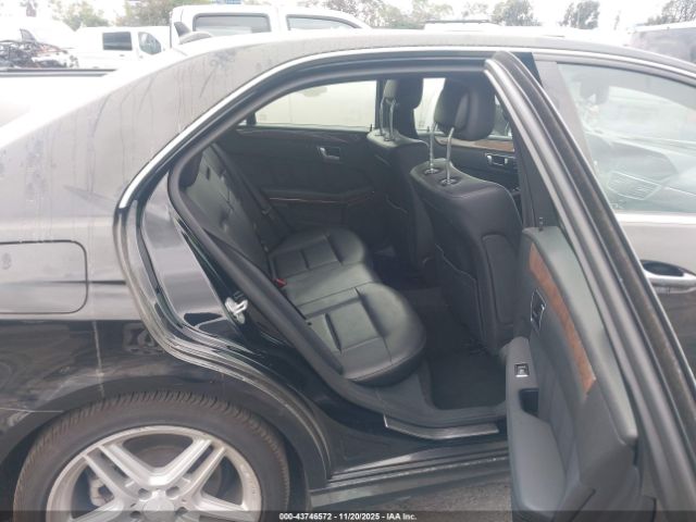 Mercedes-Benz E-Class Image 9