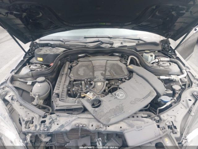 Mercedes-Benz E-Class Image 12