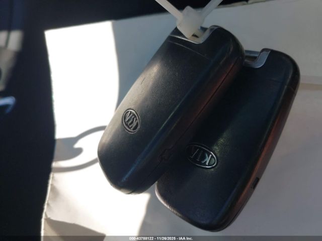 Kia Optima Ex Image 3