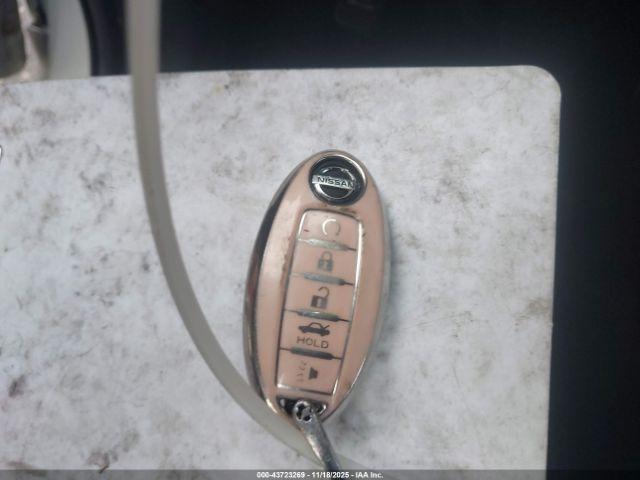 Nissan Rogue Sv Image 6