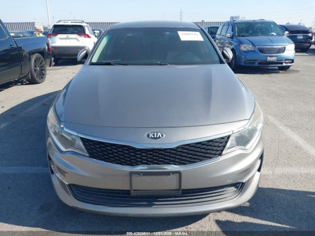 Kia Optima Lx Turbo Image 8