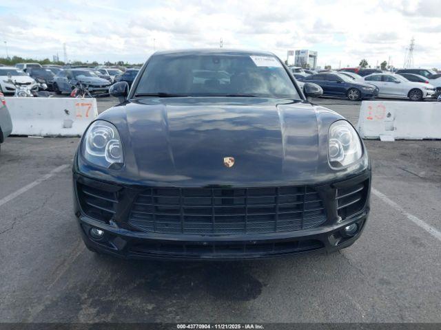Porsche Macan S Image 2