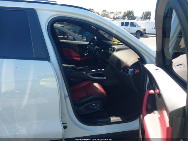 Jaguar F-PACE 20d R-sport Image 7