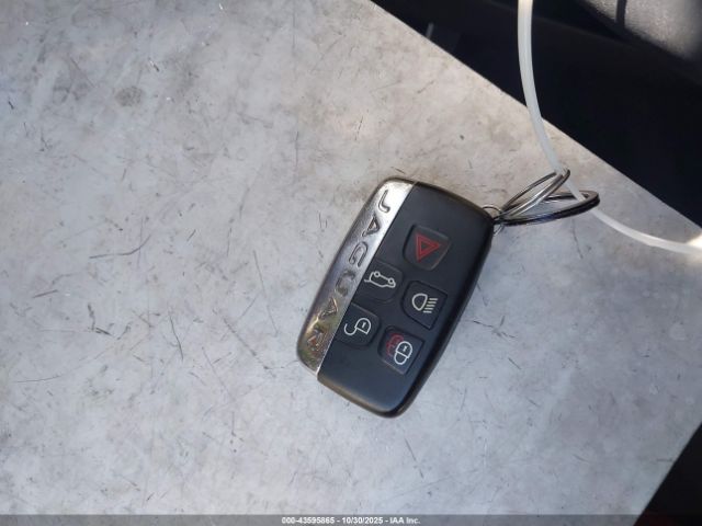 Jaguar F-PACE 20d R-sport Image 15