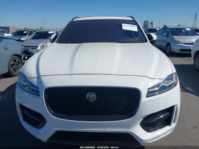 Jaguar F-PACE 20d R-sport Image 16