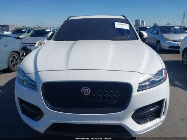 Jaguar F-PACE 20d R-sport Image 16