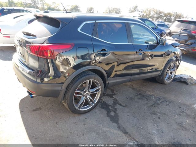 Nissan Rogue Sv Image 4