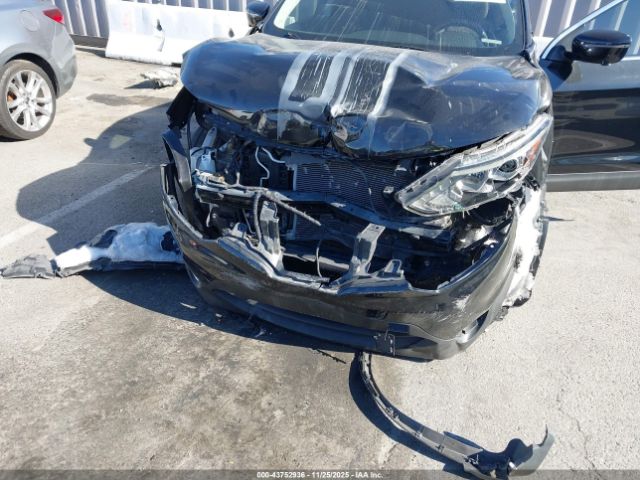 Nissan Rogue Sv Image 3