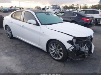  Salvage Alfa Romeo Giulia
