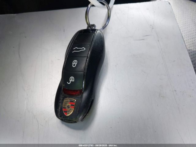 Porsche Macan Gts Image 9