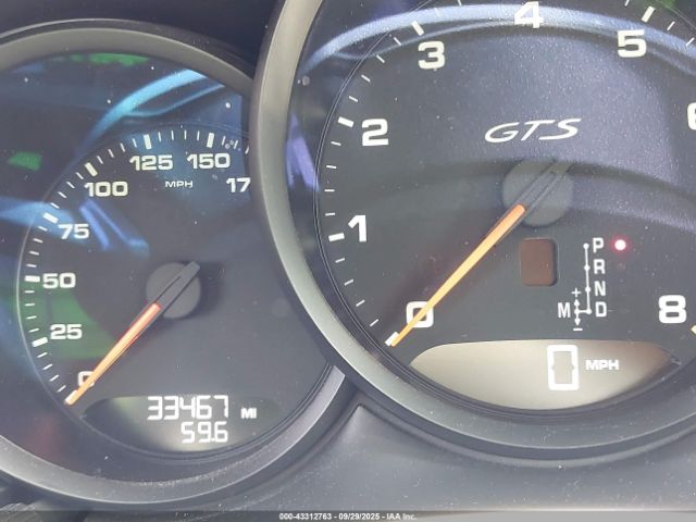 Porsche Macan Gts Image 15