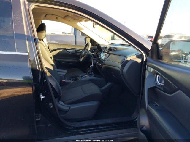 Nissan Rogue Sv Image 10