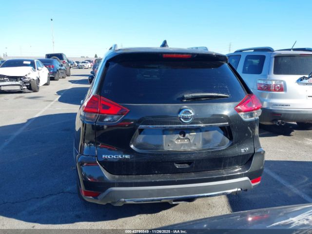 Nissan Rogue Sv Image 14