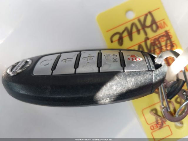 Nissan Rogue Sv Image 15