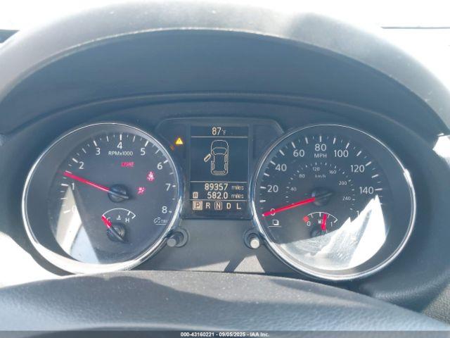 Nissan Rogue Sv Image 7