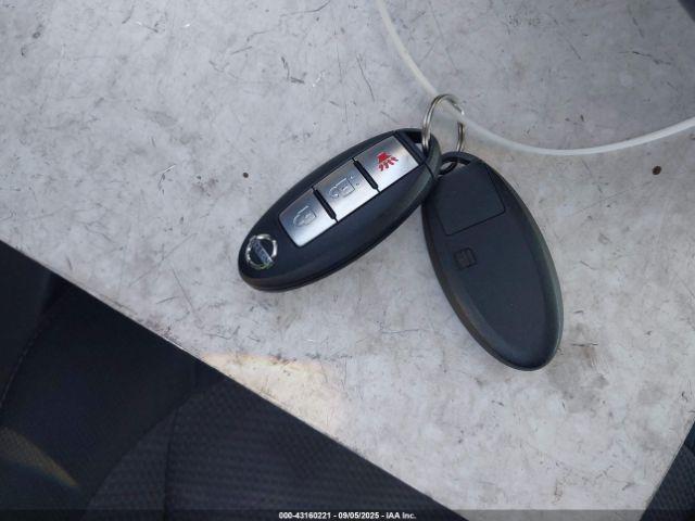 Nissan Rogue Sv Image 9