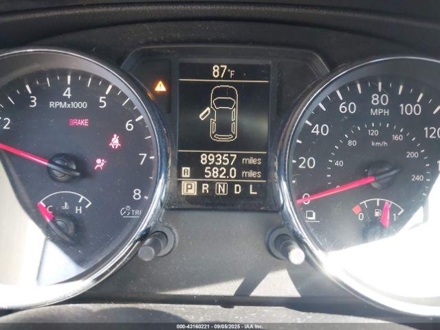 Nissan Rogue Sv Image 15