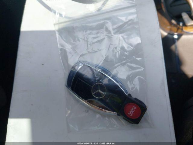 Mercedes-Benz E-Class Image 6