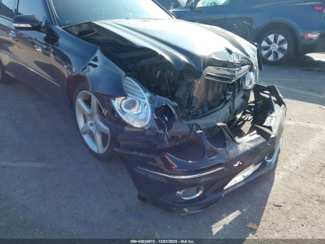 Mercedes-Benz E-Class Image 10