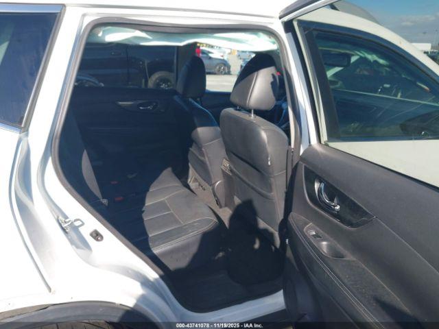 Nissan Rogue Sl Image 15