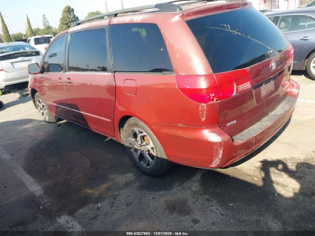 Toyota Sienna Xle Image 9