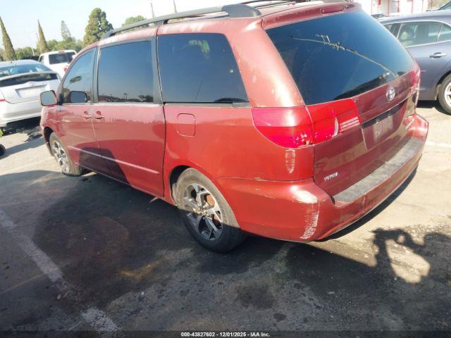 Toyota Sienna Xle Image 9