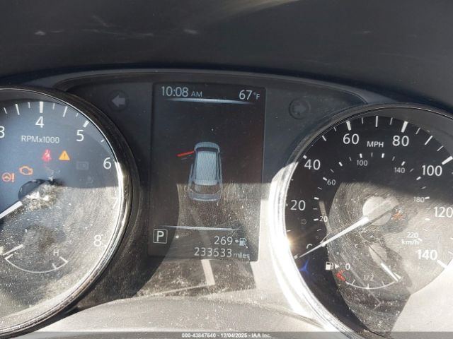 Nissan Rogue Sv Image 4