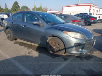  Salvage Mazda Mazda3