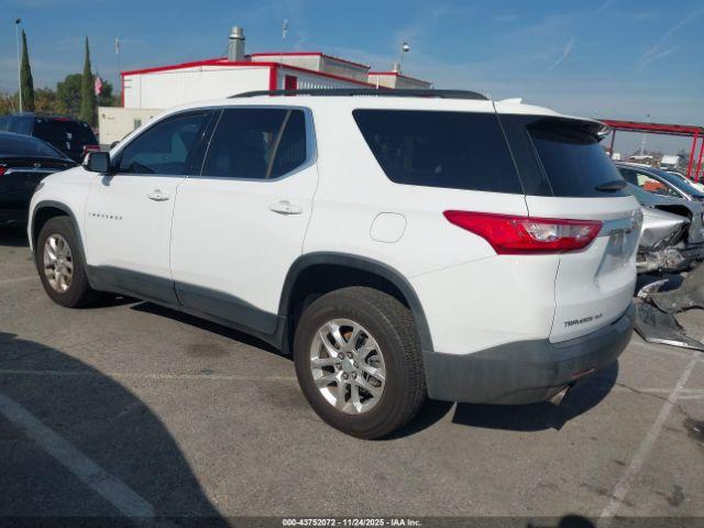 Chevrolet Traverse Awd 2fl Image 2