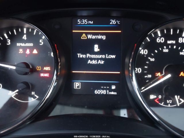 Nissan Rogue Sv Image 16