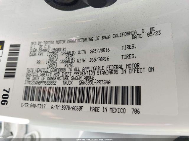 Toyota Tacoma Trd Off Road Image 17