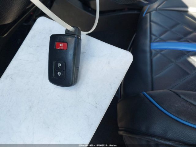 Toyota Tacoma Trd Off Road Image 2