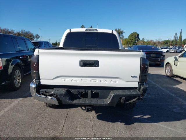 Toyota Tacoma Trd Off Road Image 7