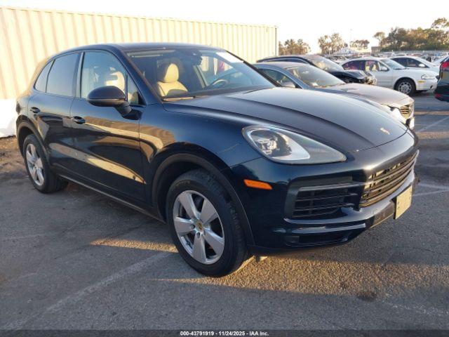  Salvage Porsche Cayenne