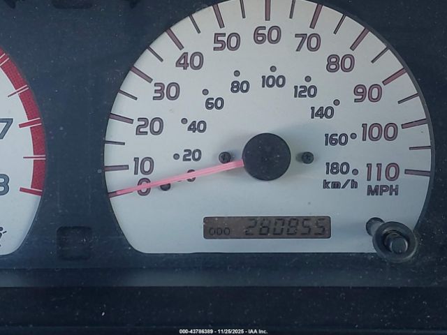 Toyota Tacoma Prerunner Image 10