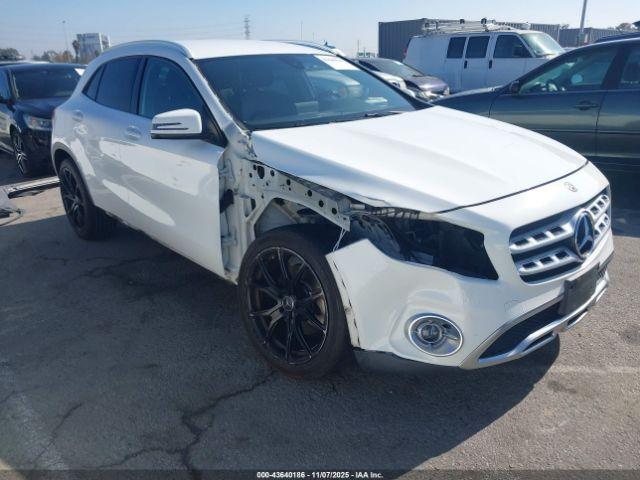  Salvage Mercedes-Benz GLA