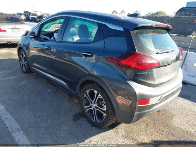 Chevrolet Bolt Premier Image 13