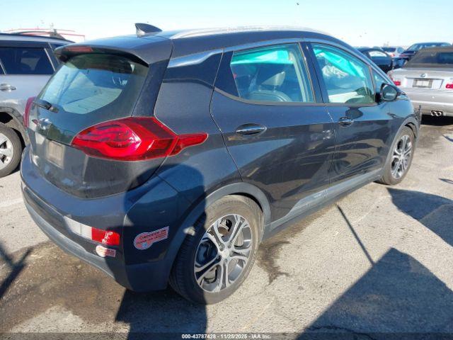 Chevrolet Bolt Premier Image 2