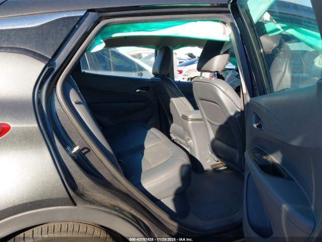 Chevrolet Bolt Premier Image 15