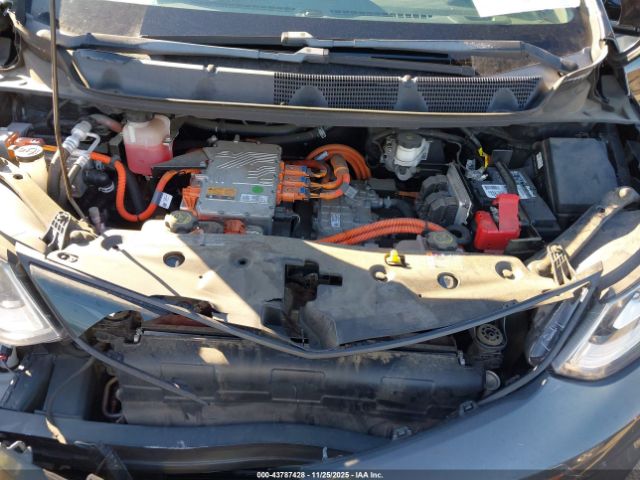 Chevrolet Bolt Premier Image 3