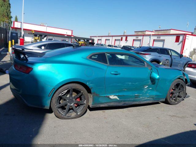 Chevrolet Camaro 1lt Image 12