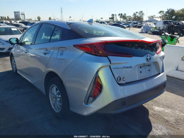 Toyota Prius Prime Plus Image 2